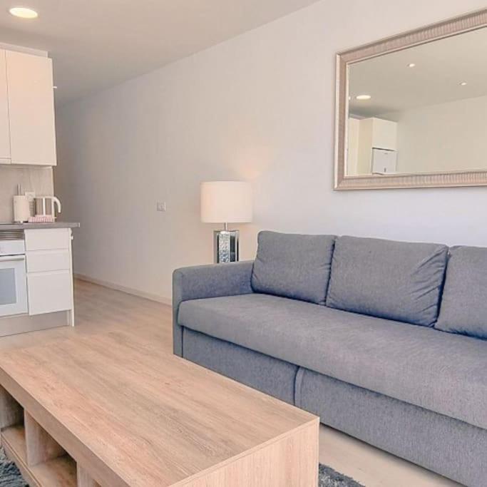 Puerto Del Carmen Airconditioned 2Bed Poolside Apt Luaran gambar