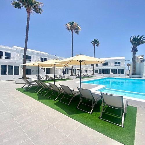 Puerto Del Carmen Airconditioned 2Bed Poolside Apt Luaran gambar